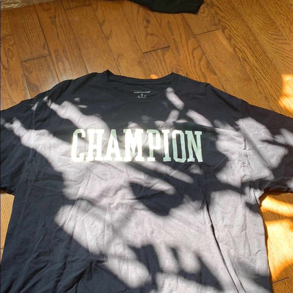 Men’s champion tshirt